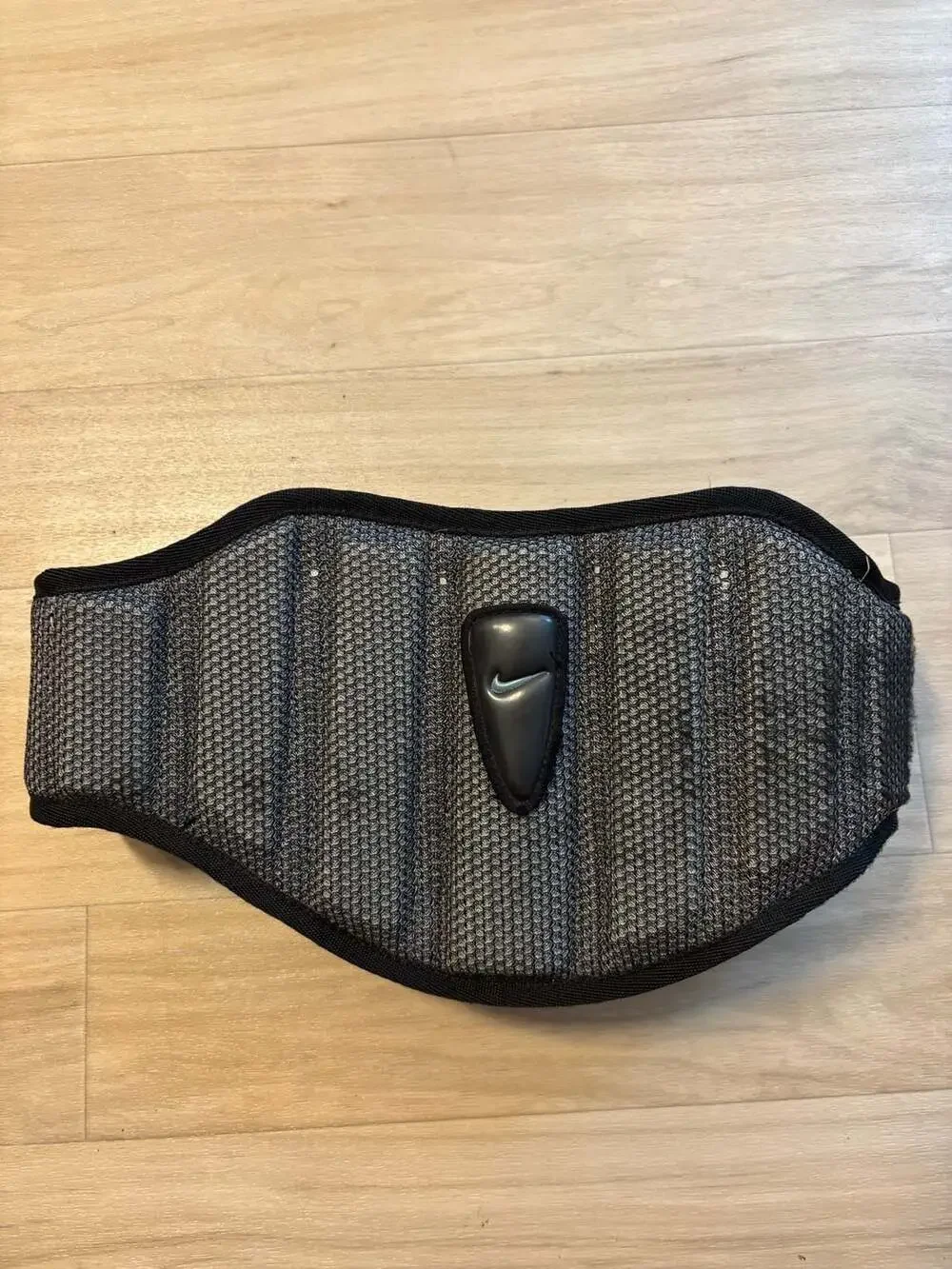 Nike Structured Strength Training Weight Lifting Gym Belt, Size Medium